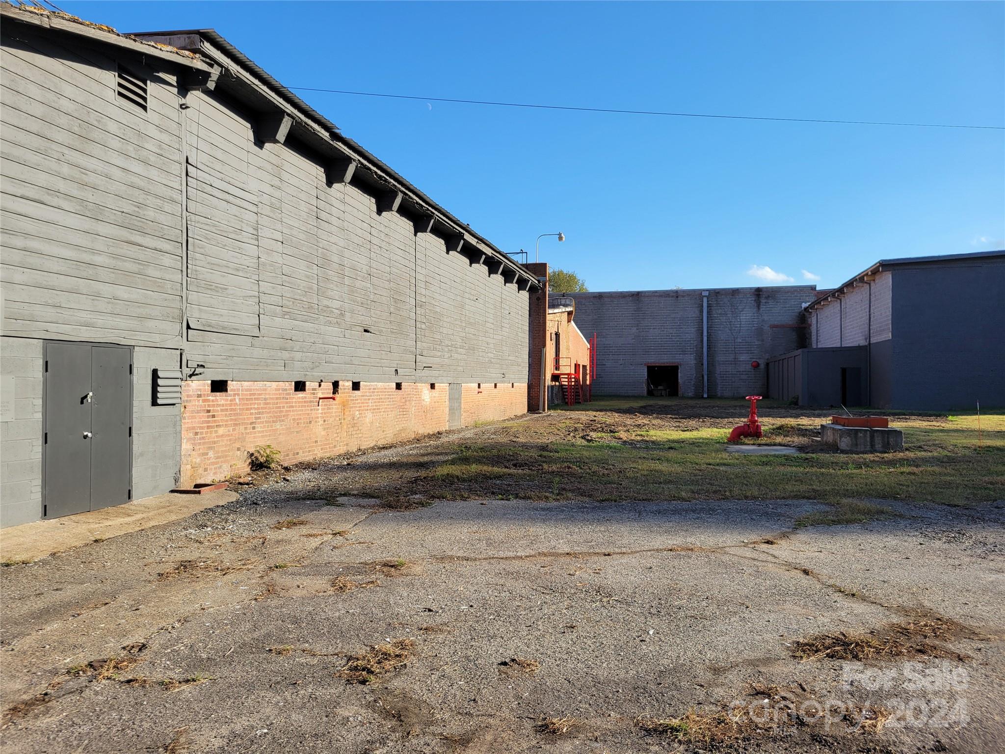 501 N Mountain Street Cherryville NC 28021