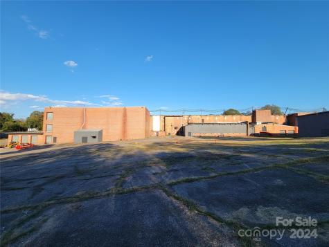 501 N Mountain Street Cherryville NC 28021