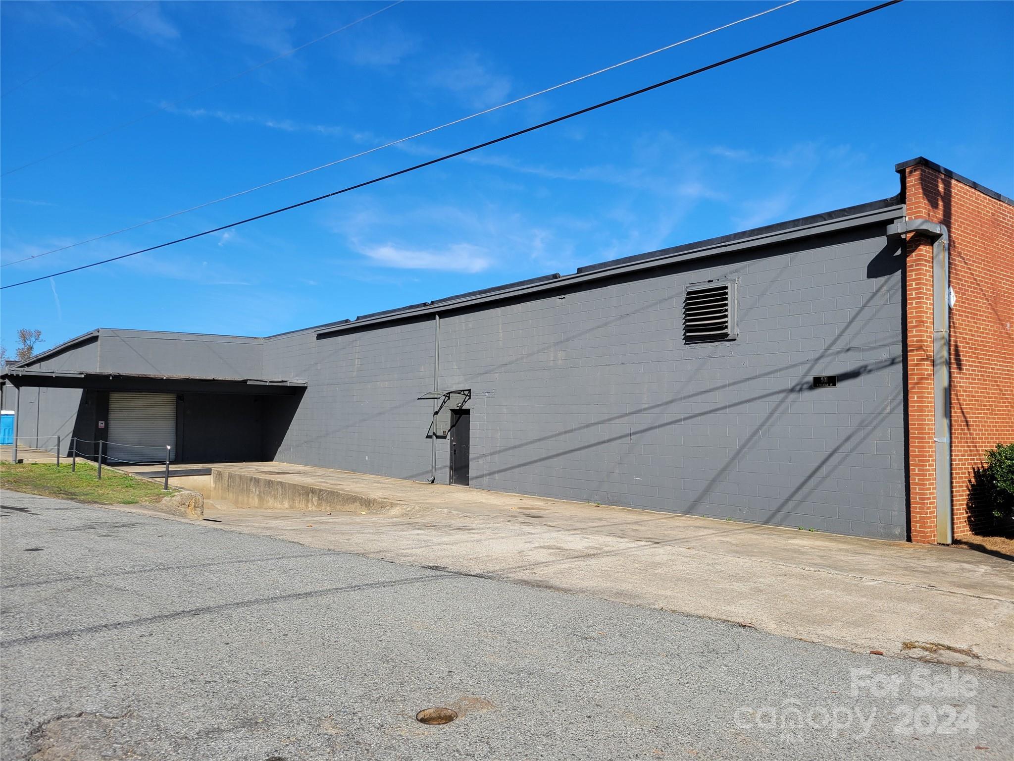 501 N Mountain Street Cherryville NC 28021