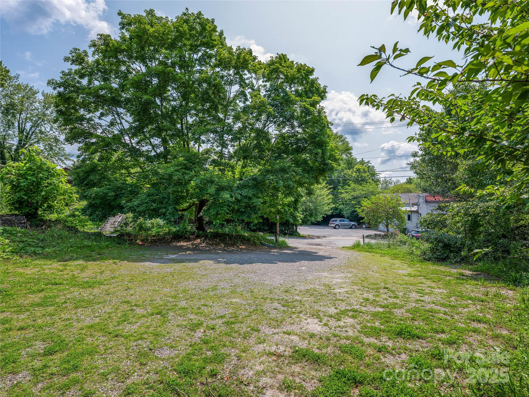 3 Mount Clare Avenue Asheville NC 28801