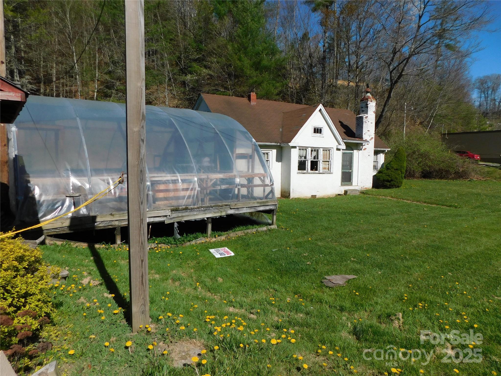 4294 Linville Falls Highway Newland NC 28657