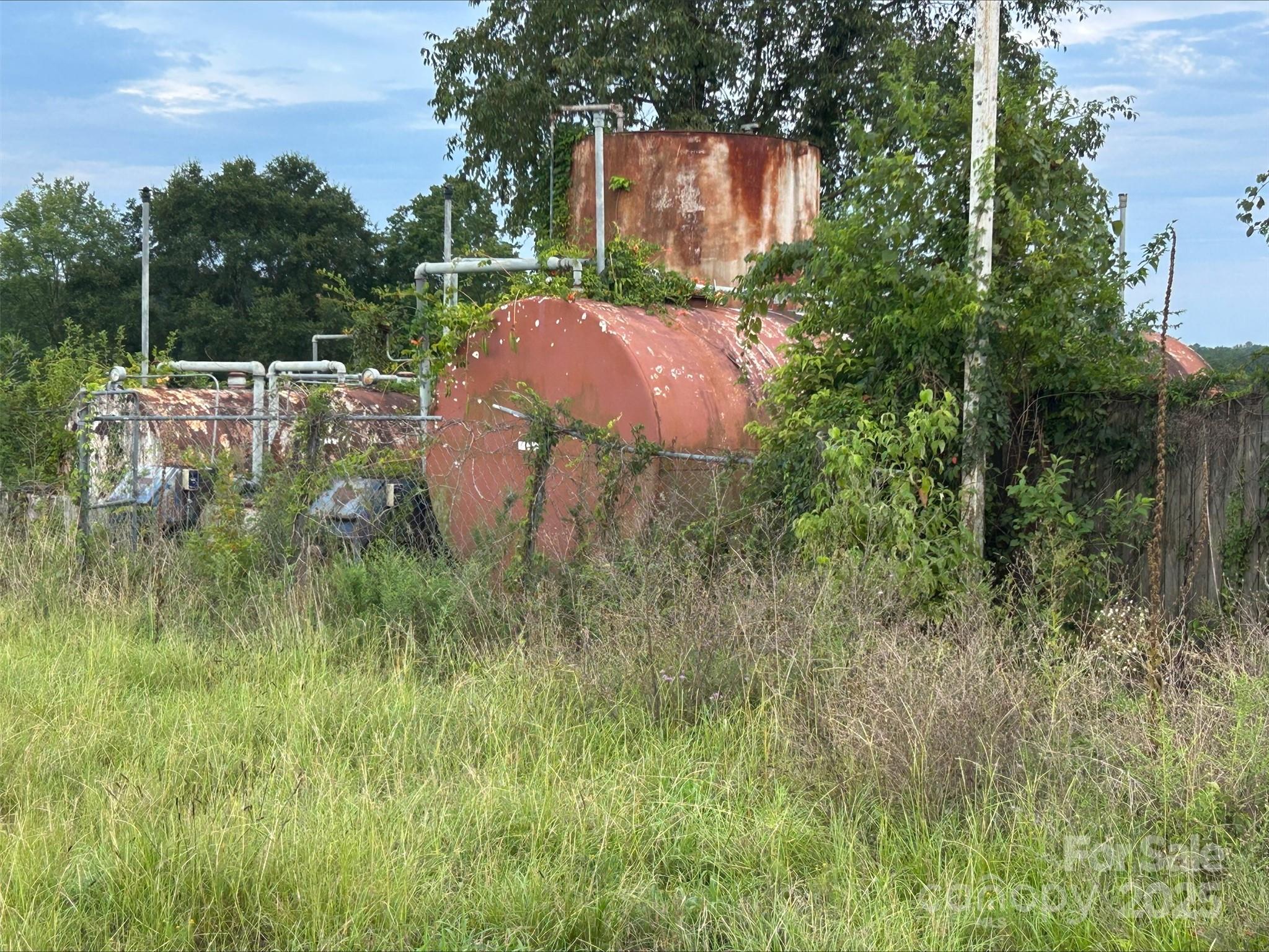 2085 W Highway 73 Highway Mount Gilead NC 27306