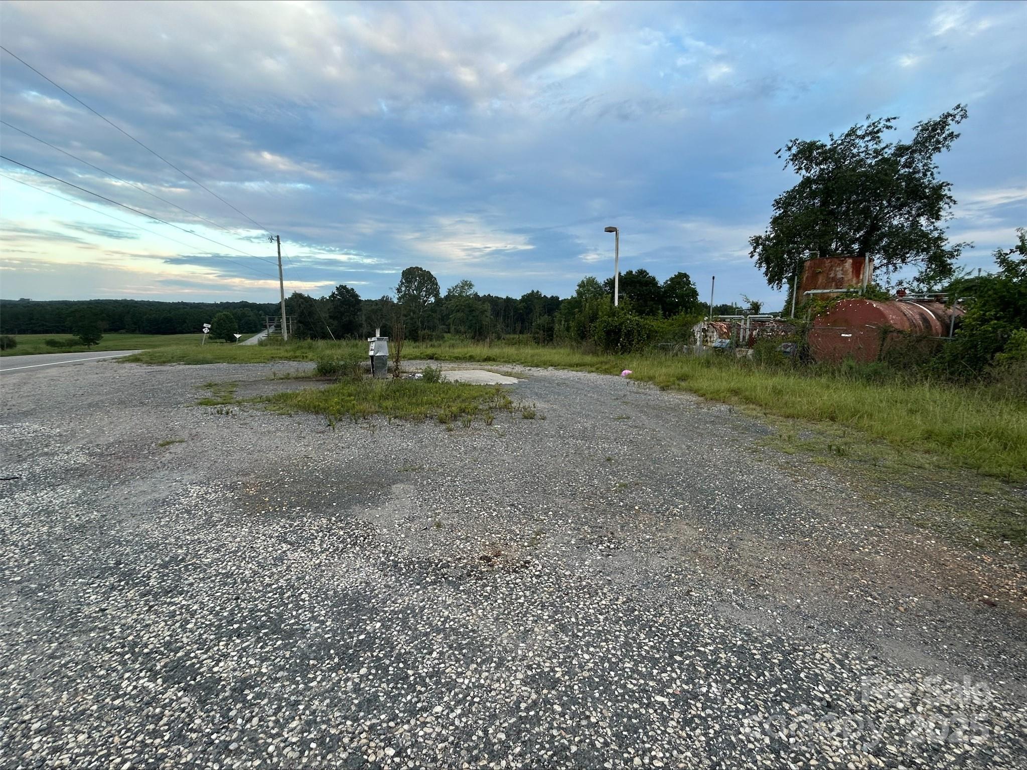 2085 W Highway 73 Highway Mount Gilead NC 27306