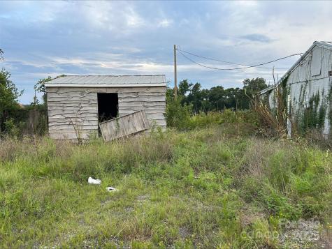 2085 W Highway 73 Highway Mount Gilead NC 27306