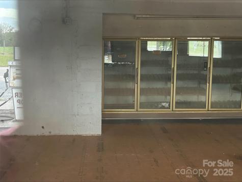 2085 W Highway 73 Highway Mount Gilead NC 27306