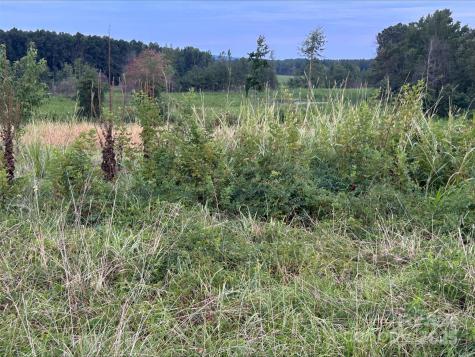 2085 W Highway 73 Highway Mount Gilead NC 27306