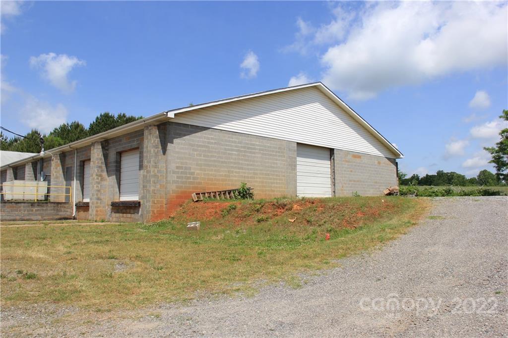 0000 & 3562 Old Catawba Road Claremont NC 28610