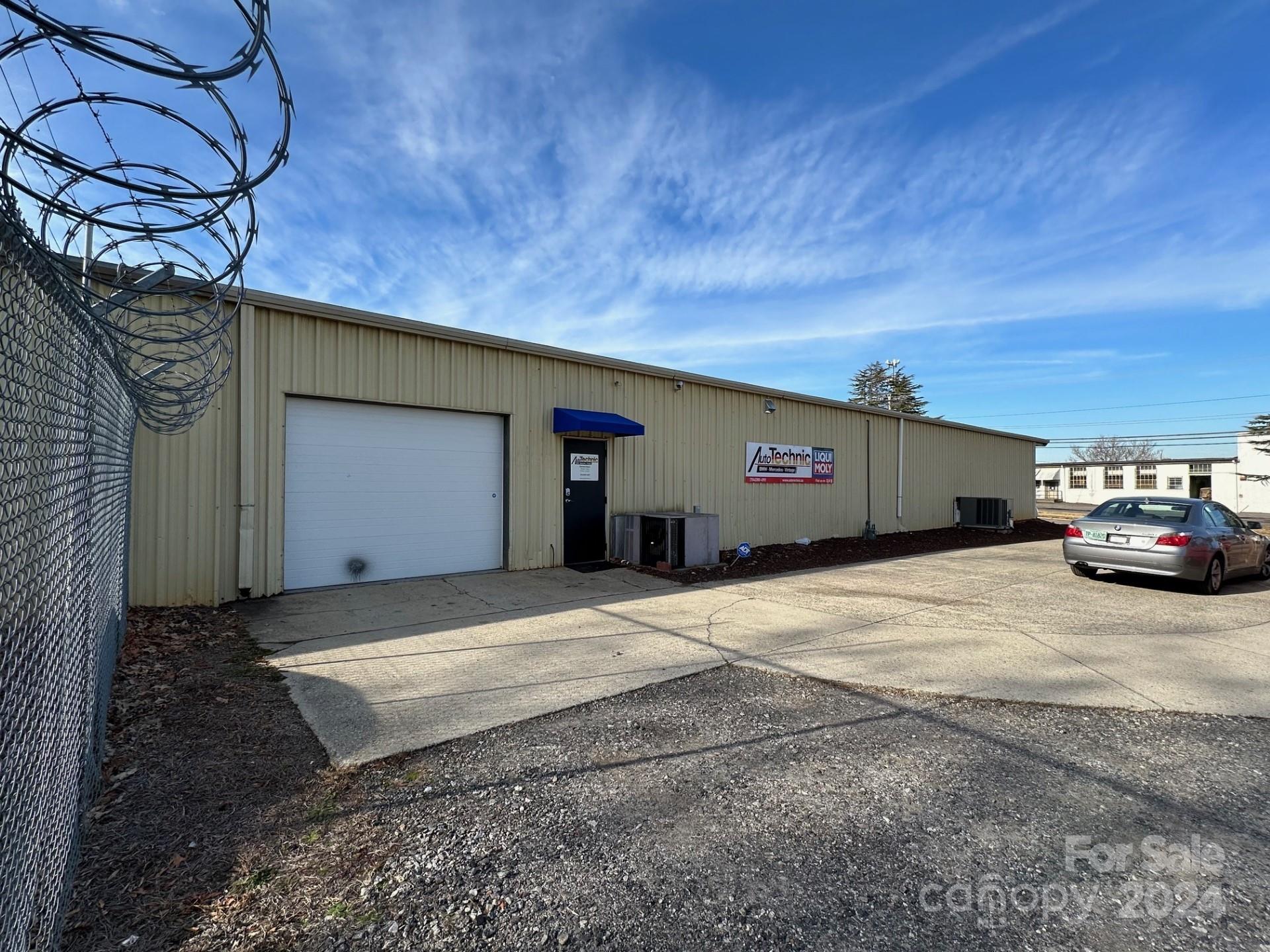 1809 W Front Street Statesville NC 28677