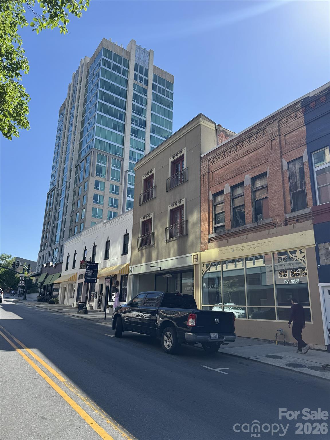 24 N Lexington Avenue Asheville NC 28801