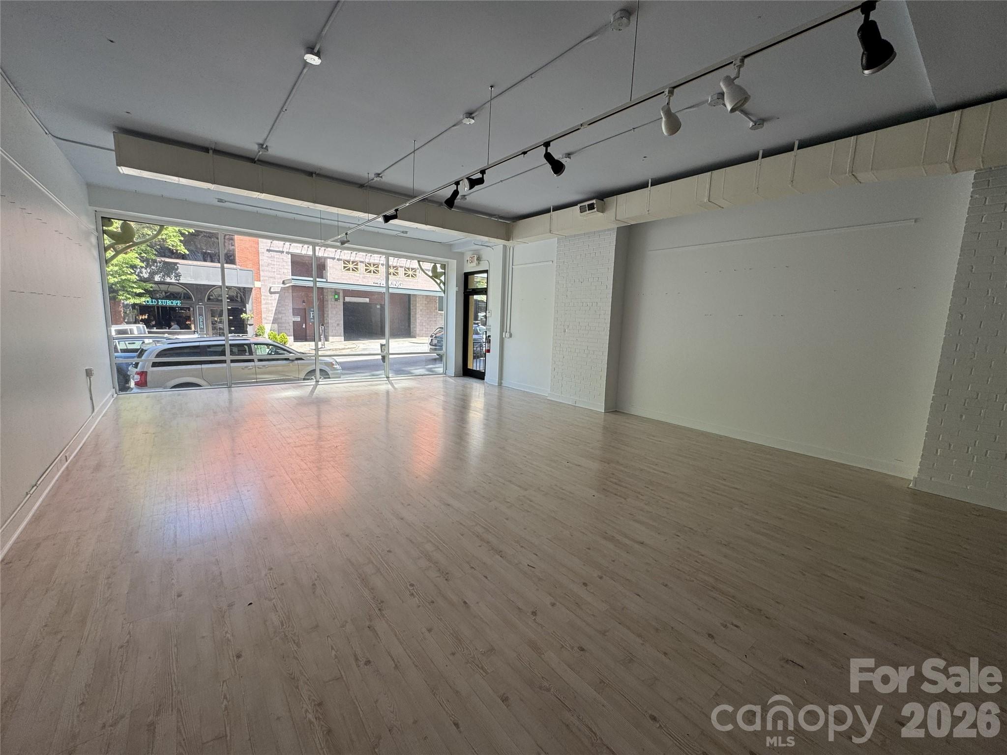 24 N Lexington Avenue Asheville NC 28801