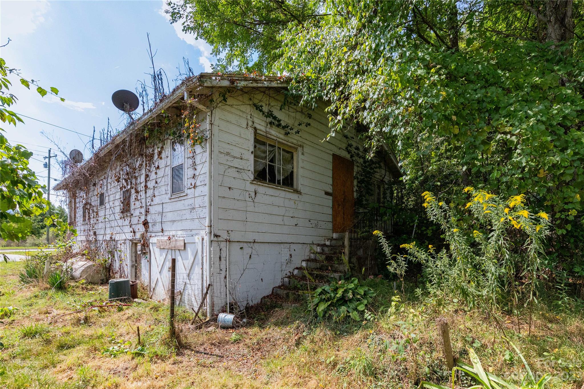 271 Howell Mill Road Waynesville NC 28786