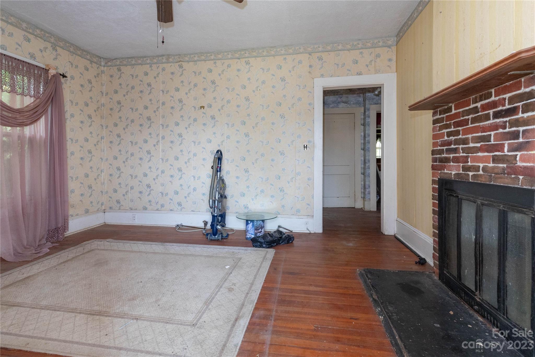 271 Howell Mill Road Waynesville NC 28786