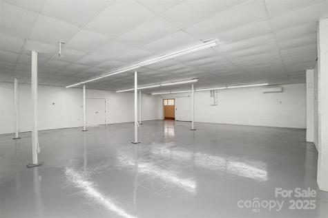 1911 E Ozark Avenue Gastonia NC 28054