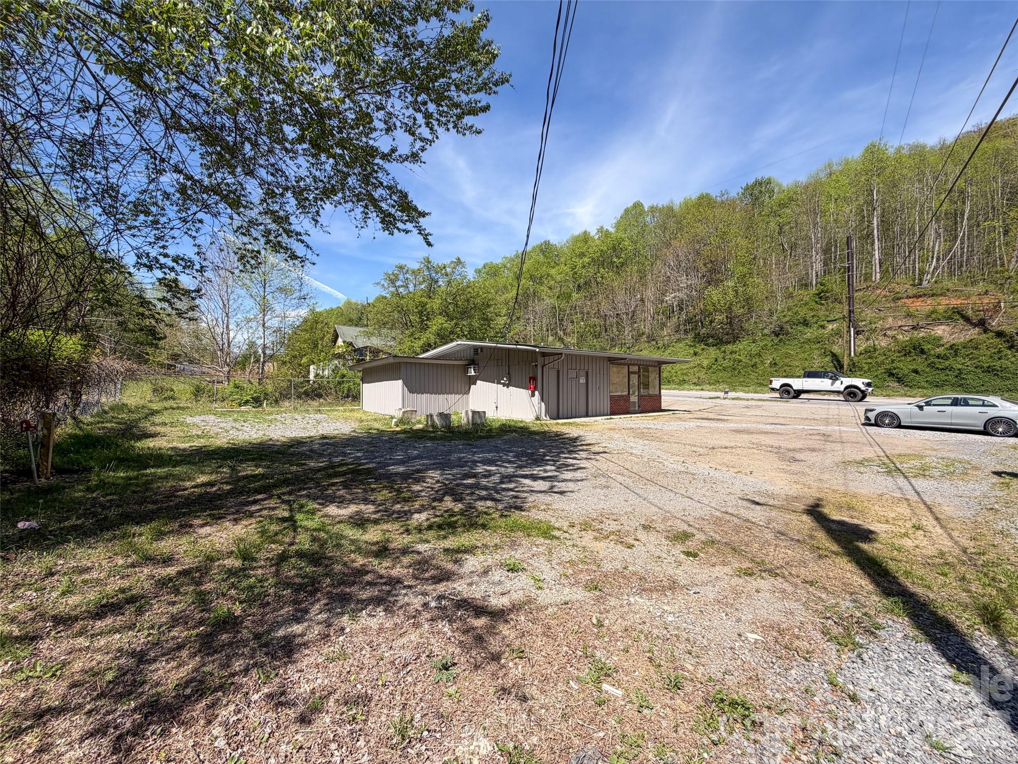 2803 Dellwood Road Waynesville NC 28786