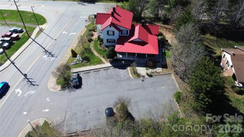 4 Northcrest Drive Weaverville NC 28787