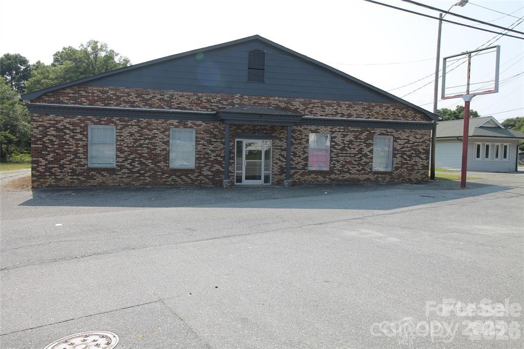 907 Bessemer City Road Gastonia NC 28052