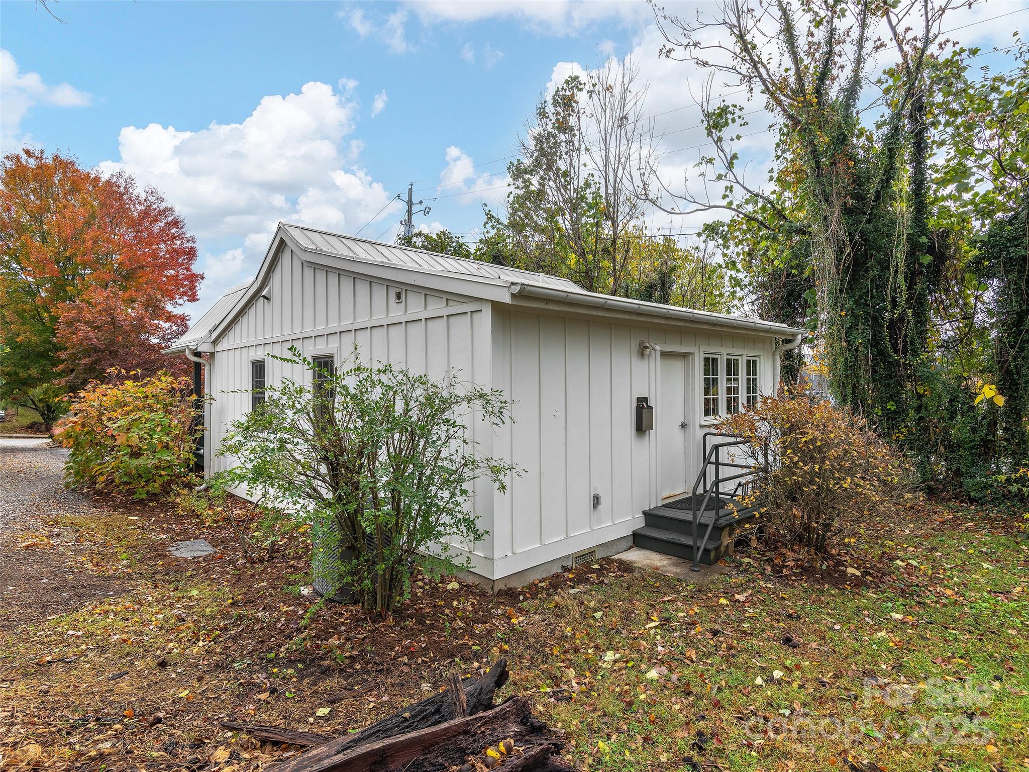 104 Central Avenue Asheville NC 28801