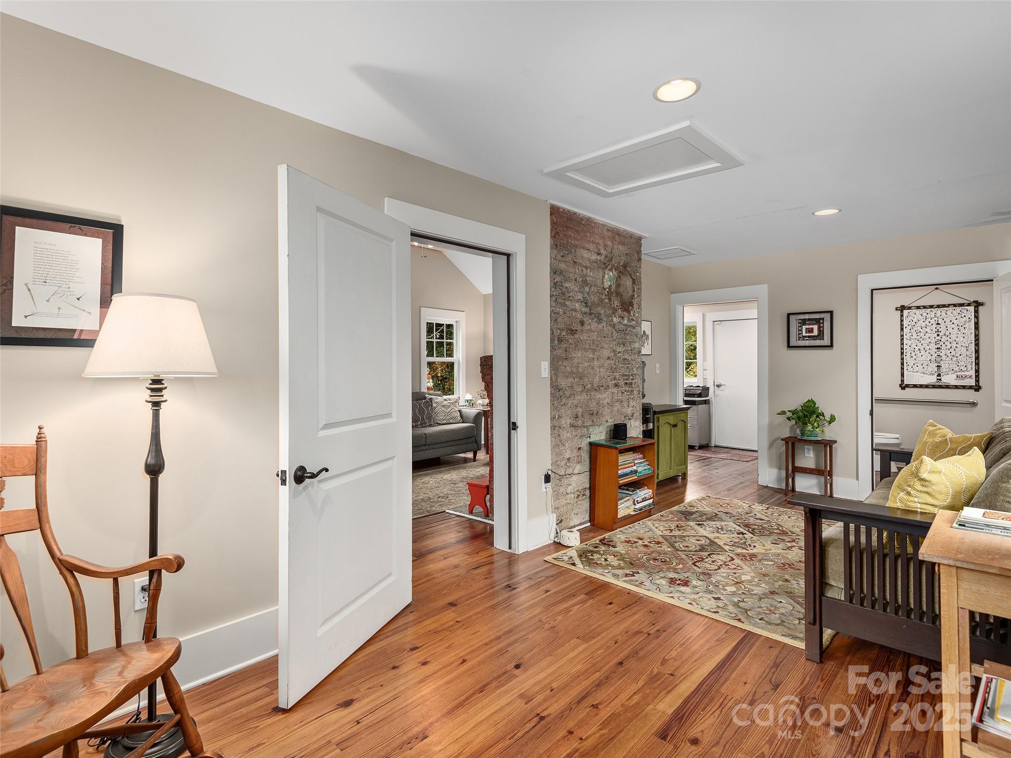 104 Central Avenue Asheville NC 28801