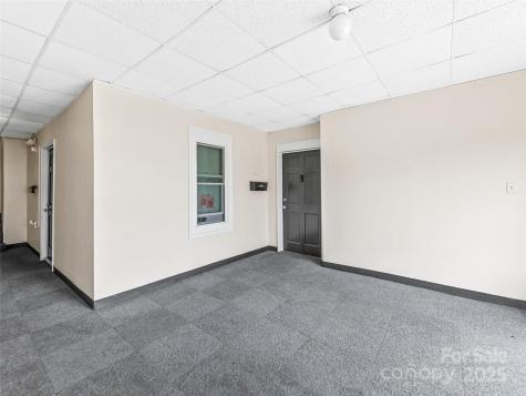 13 Newfound Street Canton NC 28716