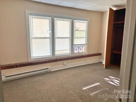 13 Newfound Street Canton NC 28716