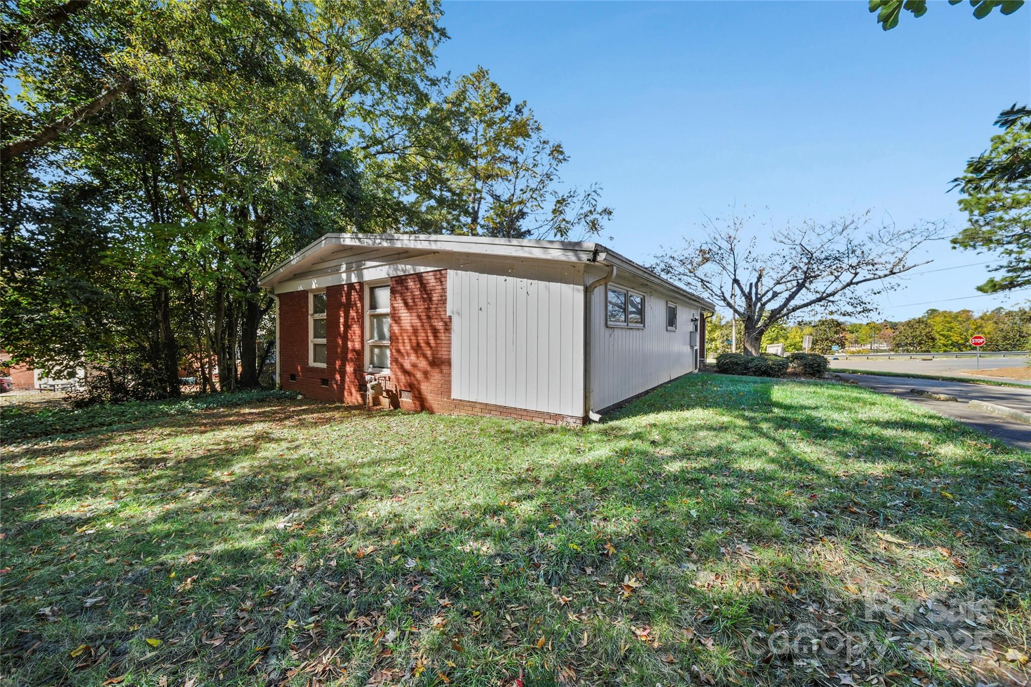 738 Pierson Drive Charlotte NC 28205