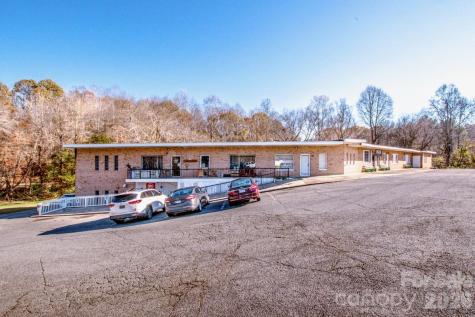 2327 Shelton Avenue Statesville NC 28677