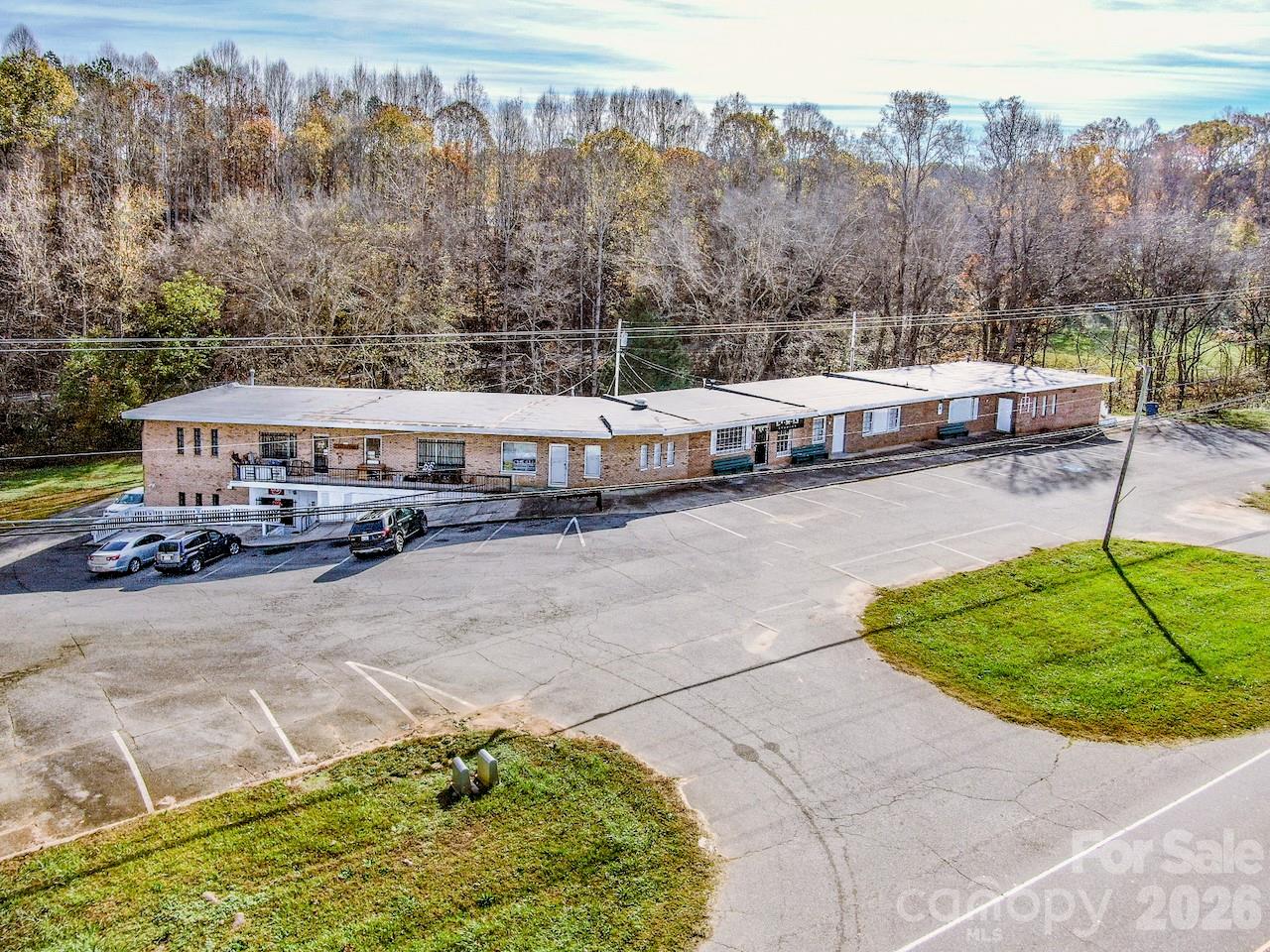 2327 Shelton Avenue Statesville NC 28677