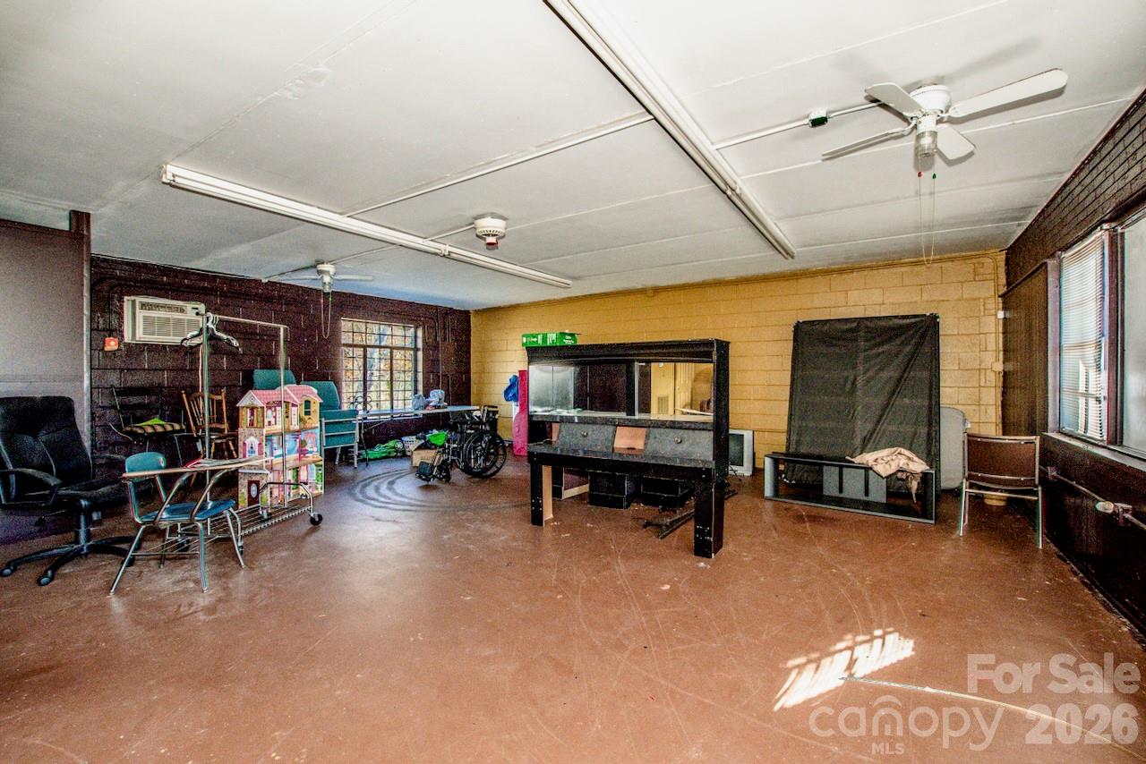2327 Shelton Avenue Statesville NC 28677