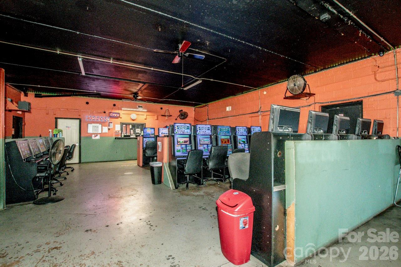 2327 Shelton Avenue Statesville NC 28677
