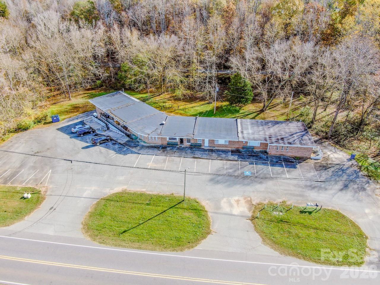 2327 Shelton Avenue Statesville NC 28677