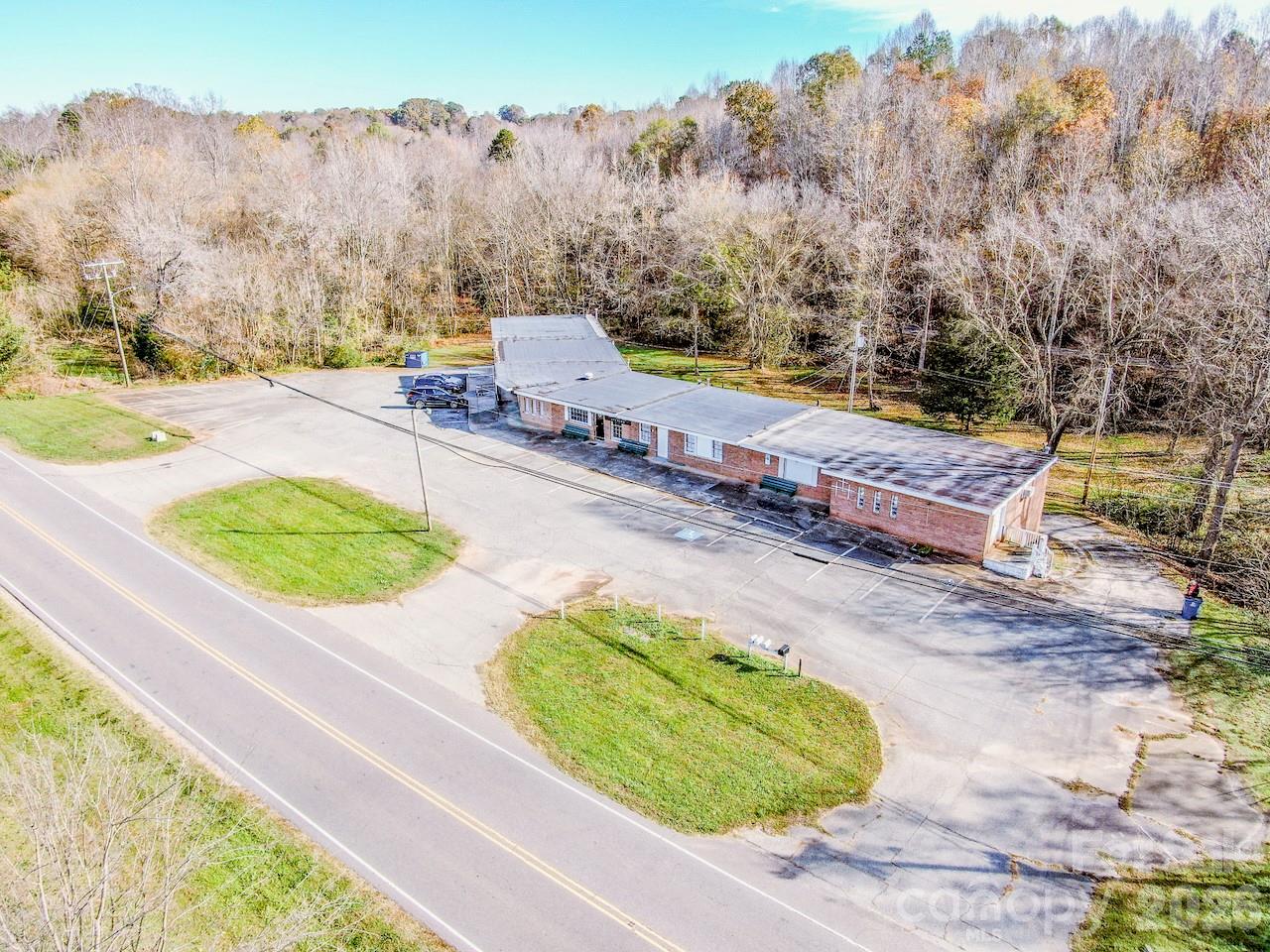 2327 Shelton Avenue Statesville NC 28677
