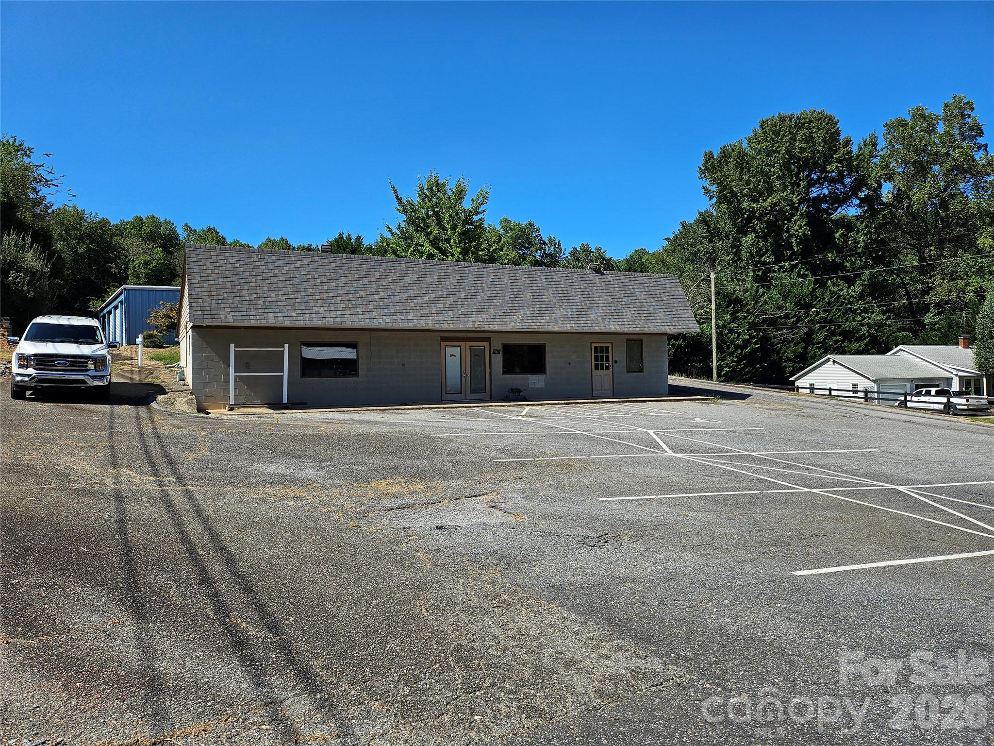 567 E Mills Street Columbus NC 28722