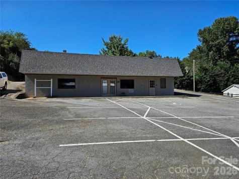 567 E Mills Street Columbus NC 28722