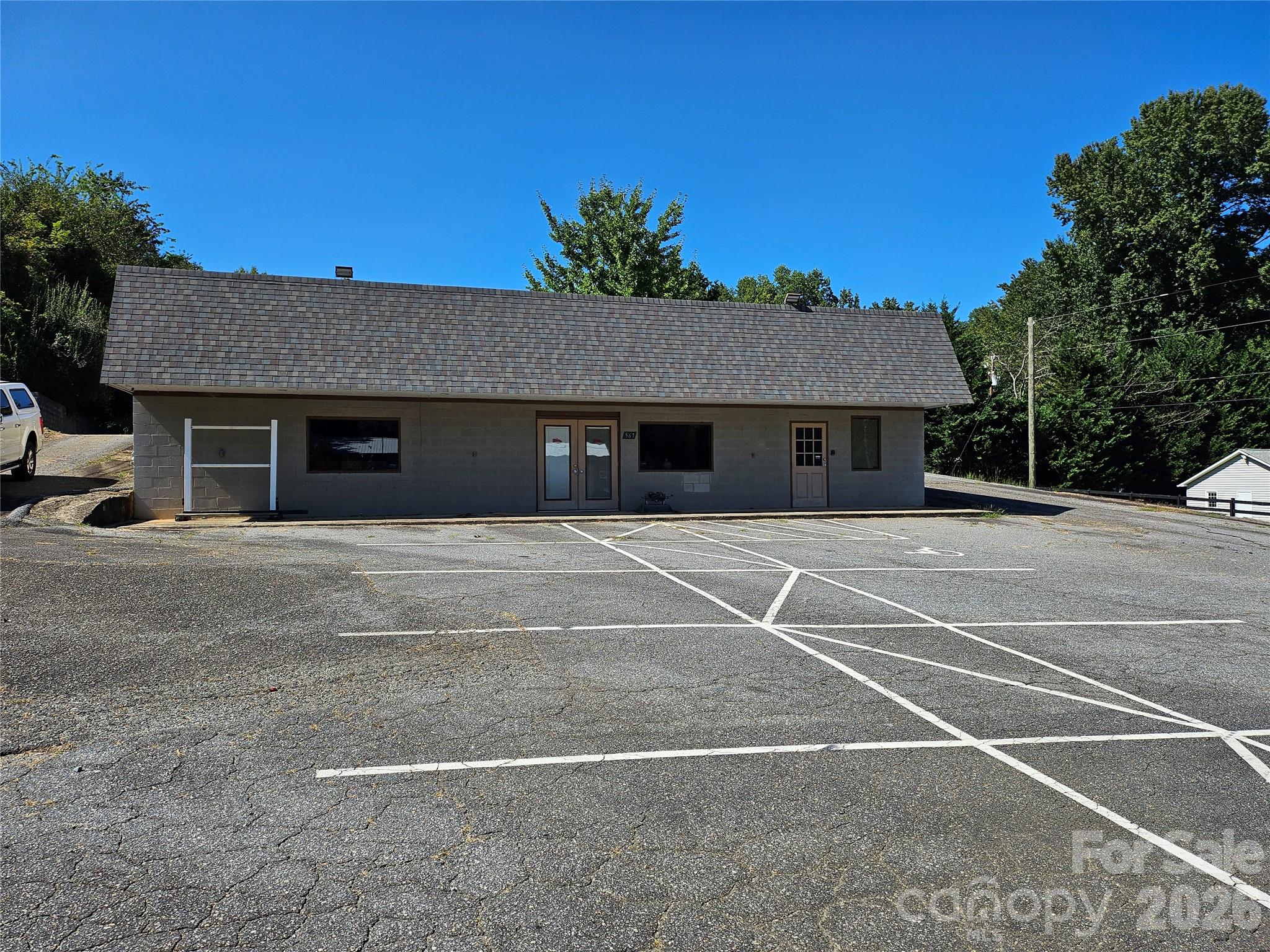 567 E Mills Street Columbus NC 28722