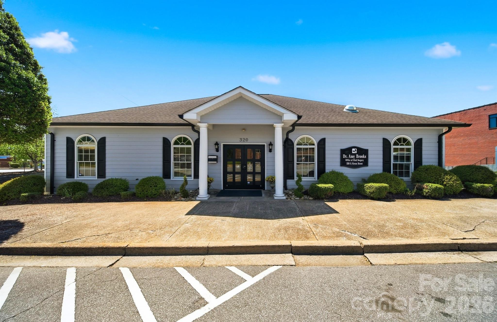 320 S Green Street Morganton NC 28655