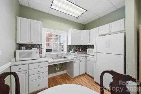320 S Green Street Morganton NC 28655