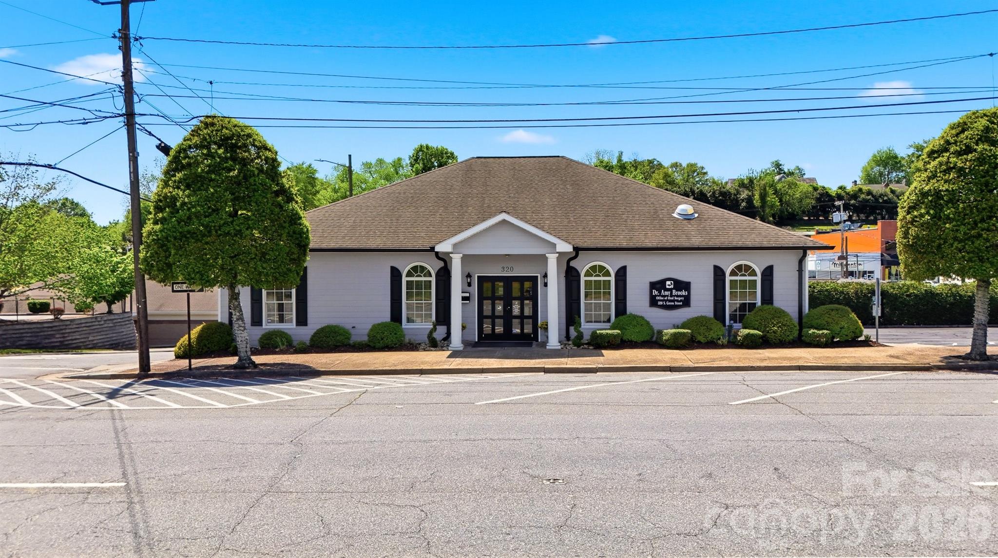 320 S Green Street Morganton NC 28655