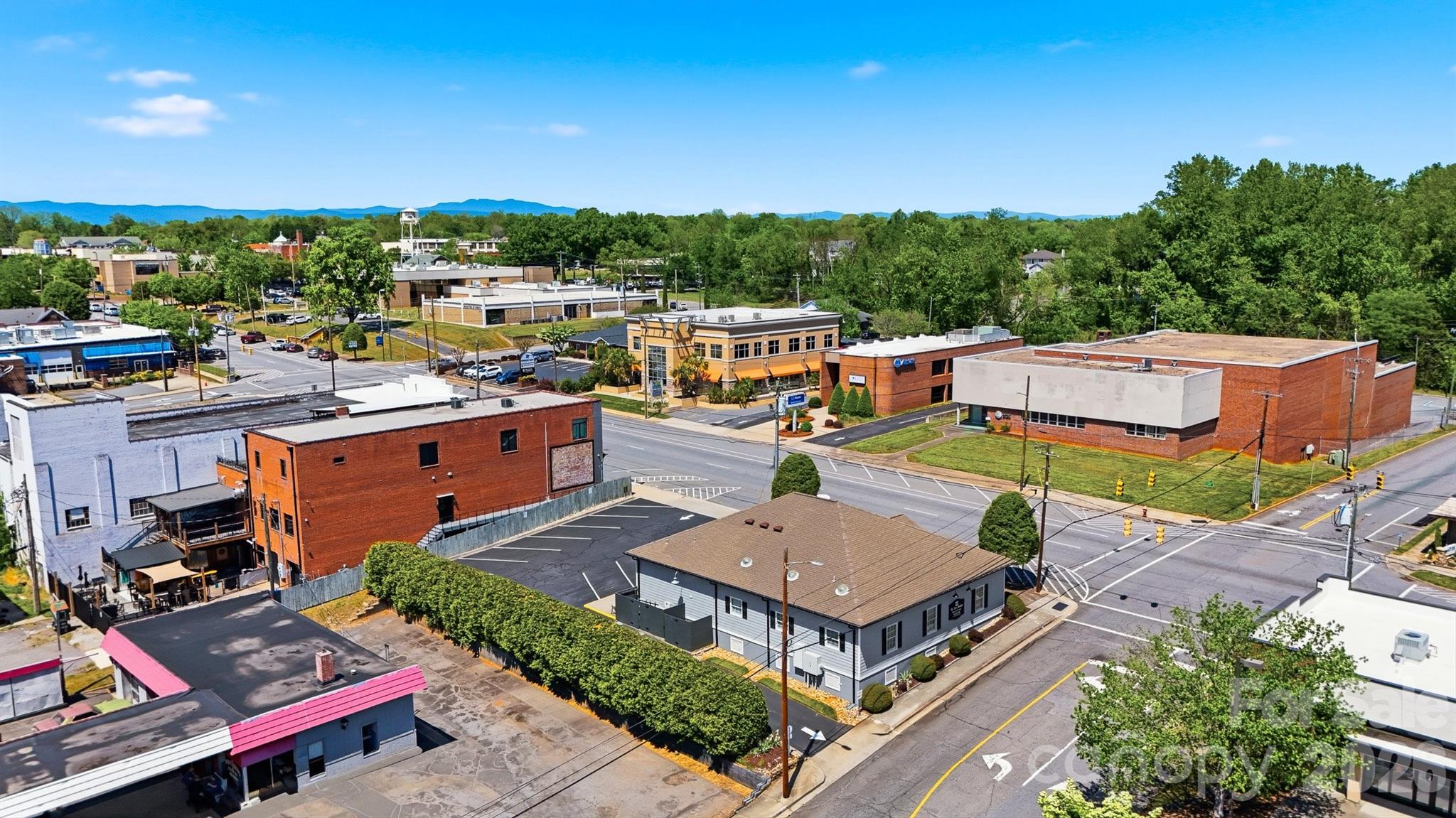 320 S Green Street Morganton NC 28655