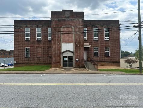 901 Ashe Avenue NW Lenoir NC 28645