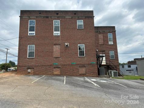 901 Ashe Avenue NW Lenoir NC 28645