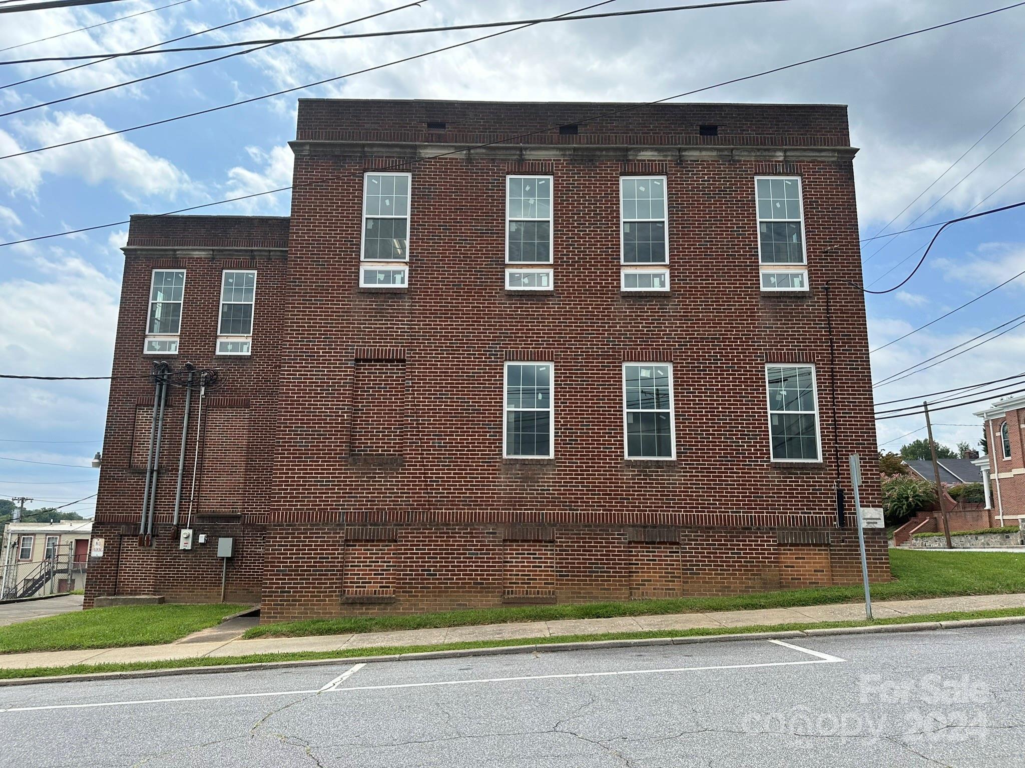 901 Ashe Avenue NW Lenoir NC 28645