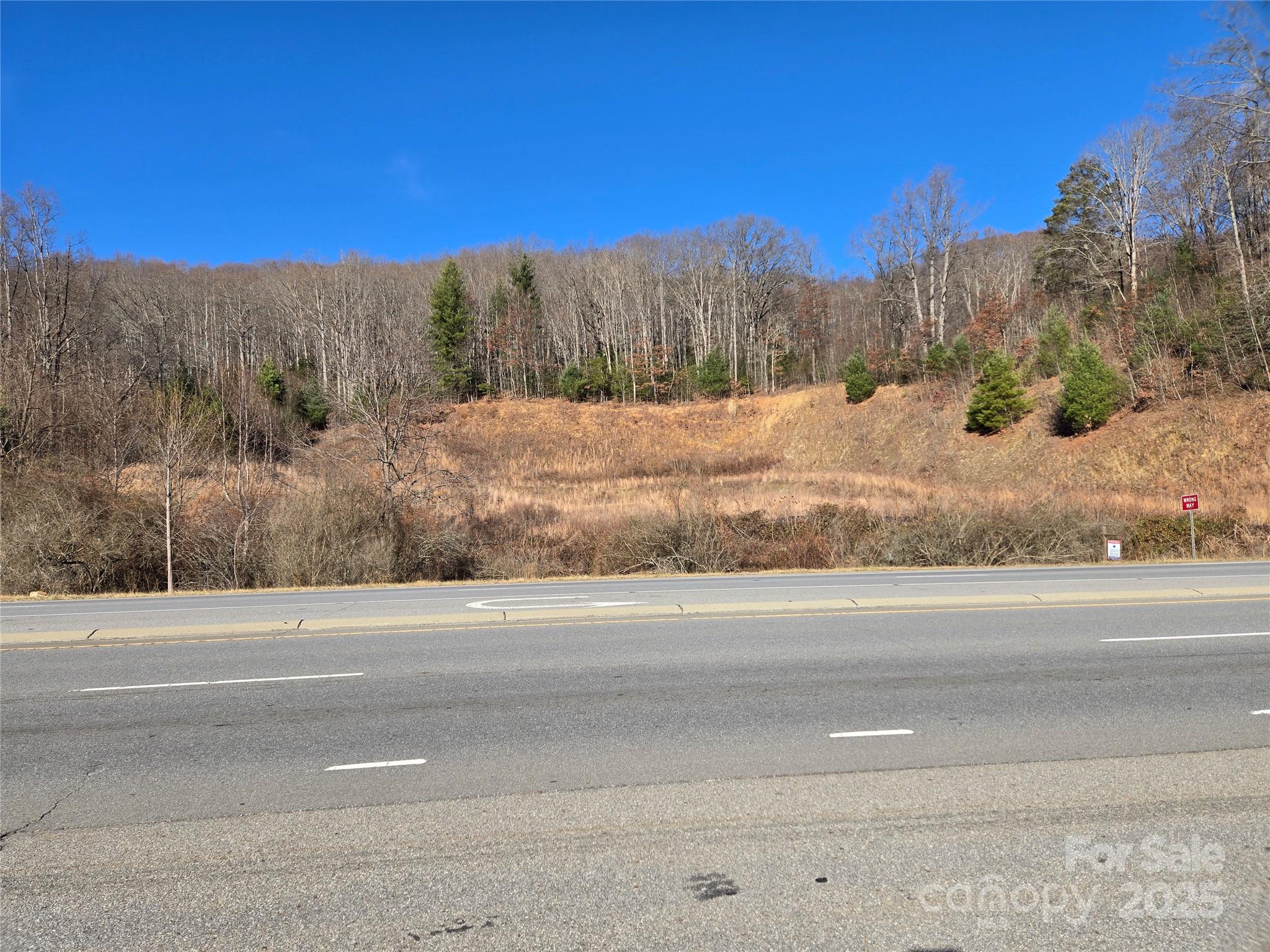 28 Canterbury Lane Waynesville NC 28786