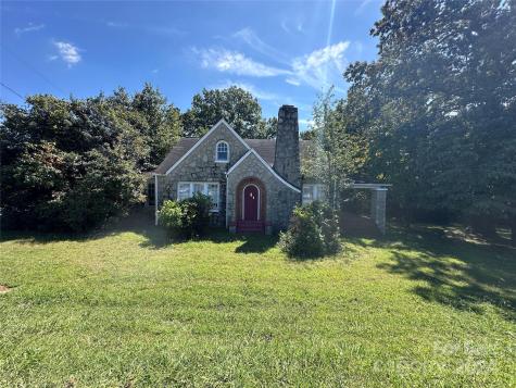 2152 N Center Street Hickory NC 28601