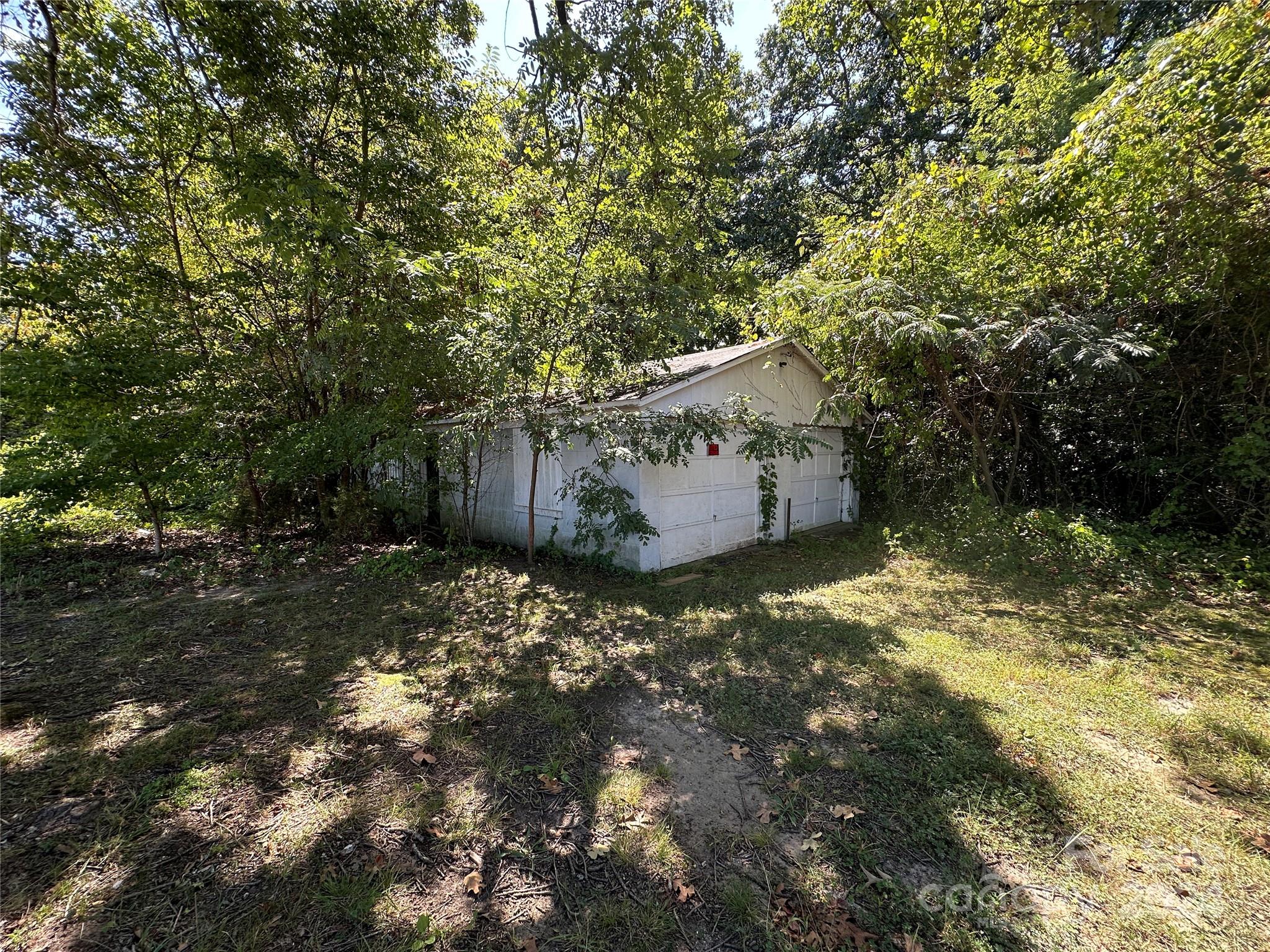 2152 N Center Street Hickory NC 28601
