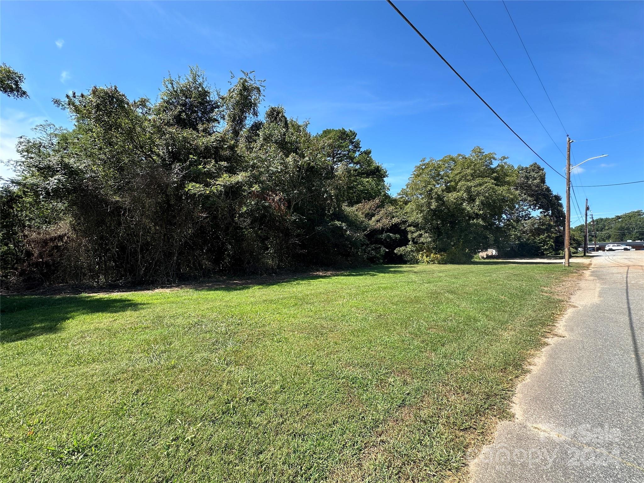 2152 N Center Street Hickory NC 28601