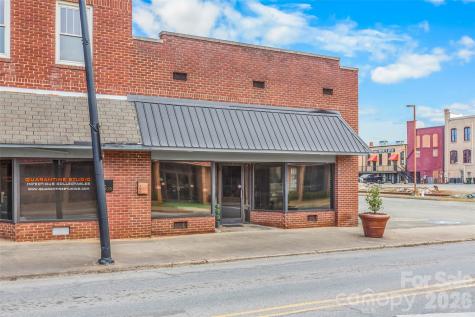 106 N Mountain Street Cherryville NC 28021