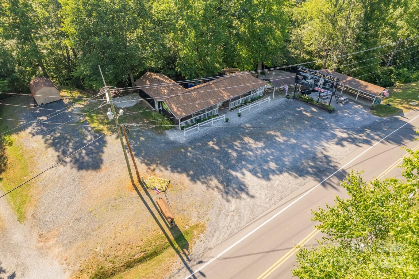 14622 226 Highway Spruce Pine NC 28777