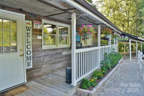 14622 226 Highway Spruce Pine NC 28777