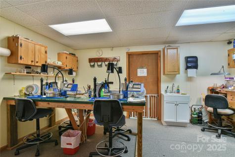 14622 226 Highway Spruce Pine NC 28777