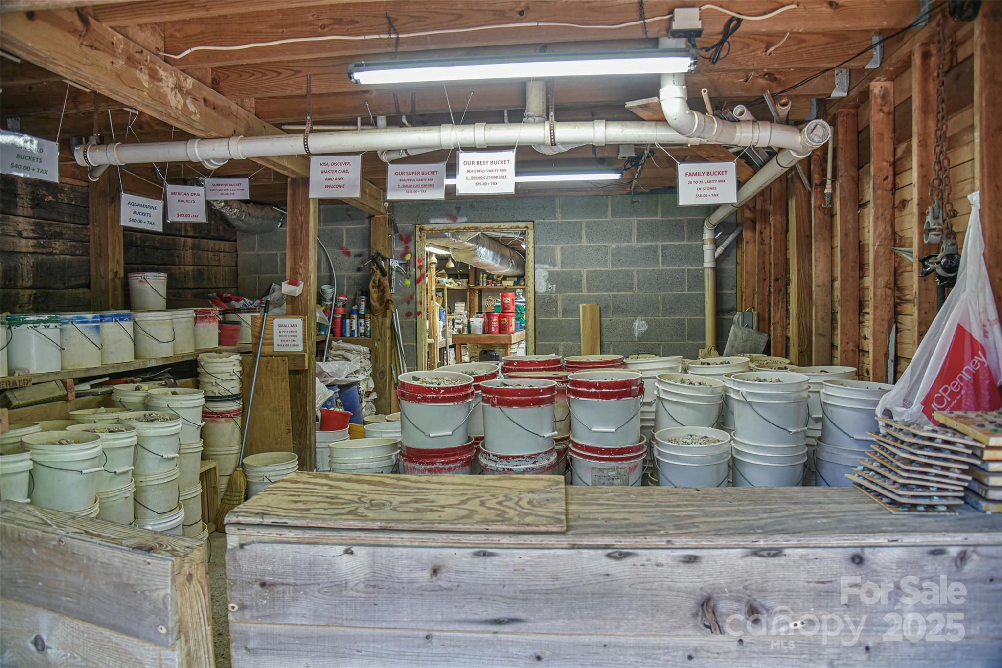 14622 226 Highway Spruce Pine NC 28777